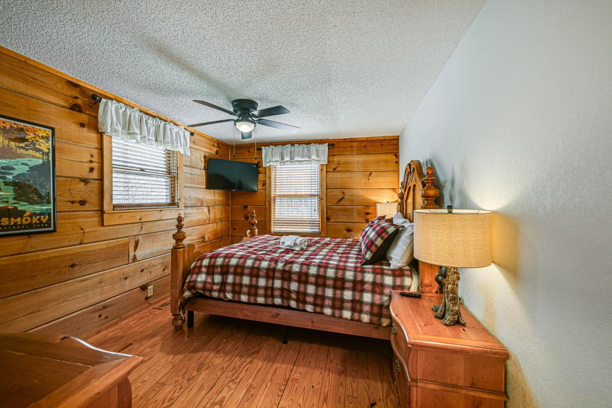 Bryson City Cabin With Hot Tub, Views And Pool Table! 외부 사진